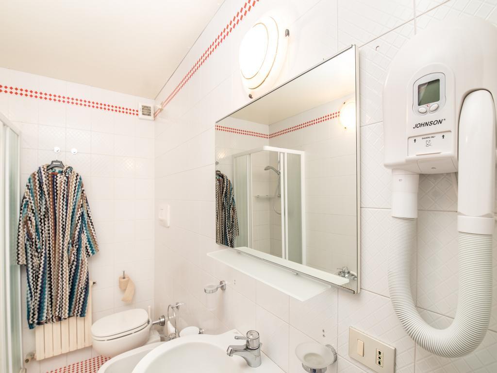 Appartamenti Rotonda Senigallia Exteriör bild